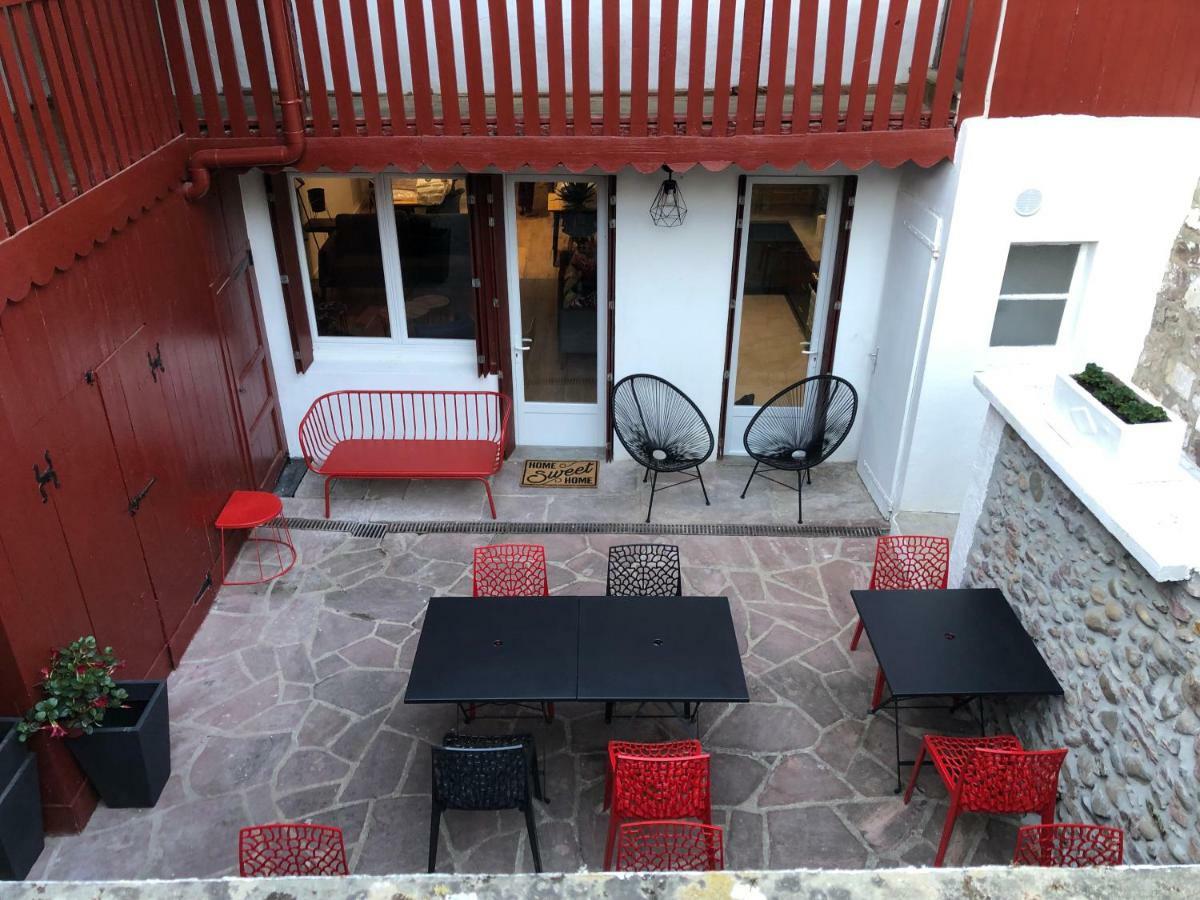 Maison Simonenia Saint-Jean-Pied-de-Port Dış mekan fotoğraf